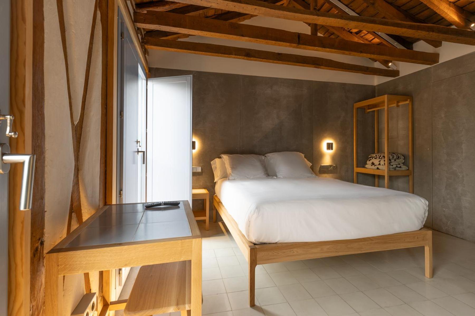Hotel Carlos V Толедо Екстериор снимка