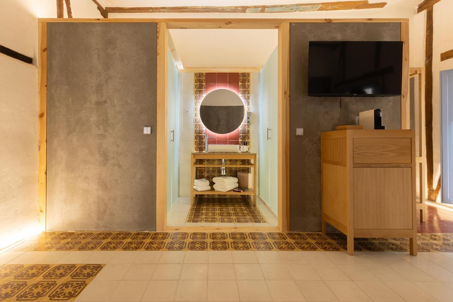 Hotel Carlos V Толедо Екстериор снимка
